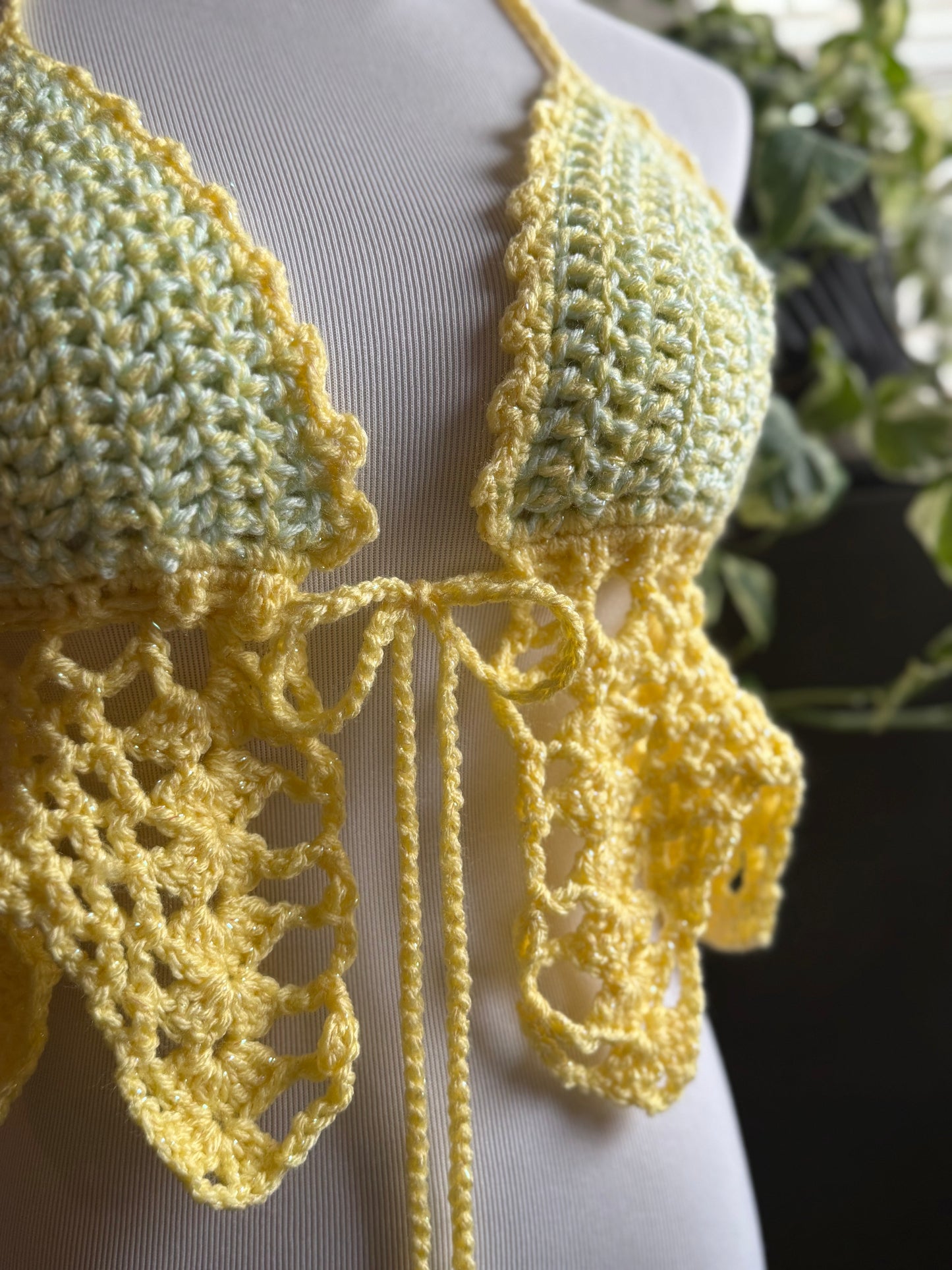 Twisted Pixie Top